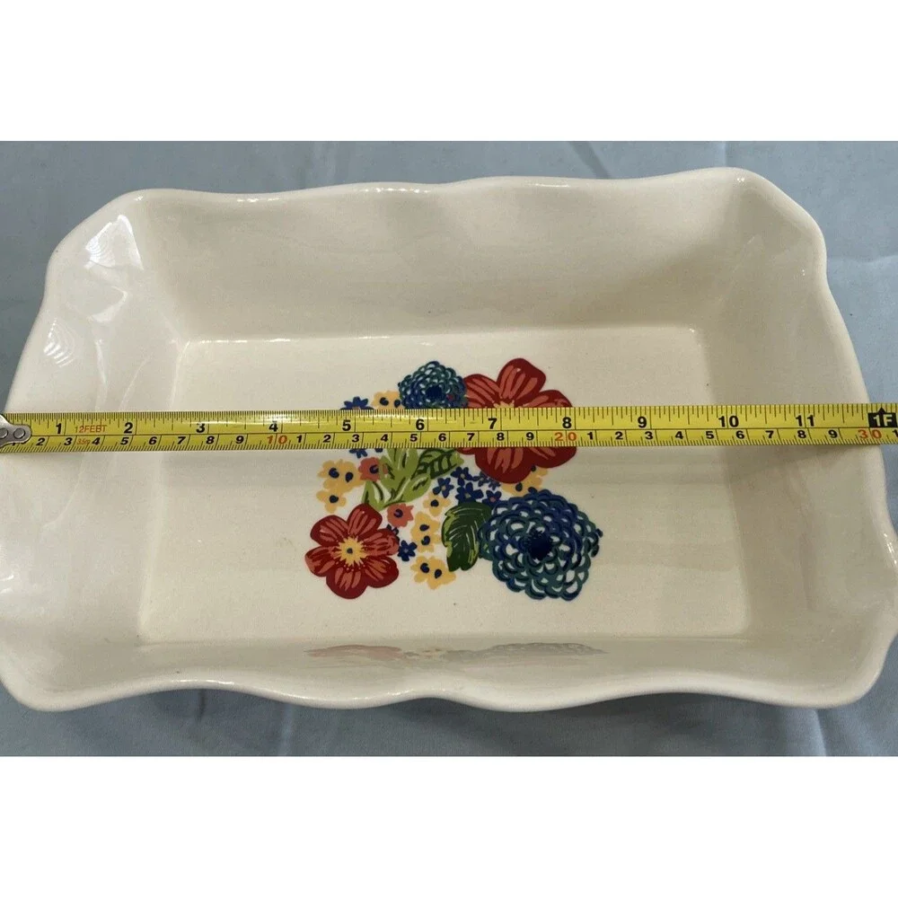 The Pioneer Woman Fiona Flora Ruffle Edge Casserole Baking Dish